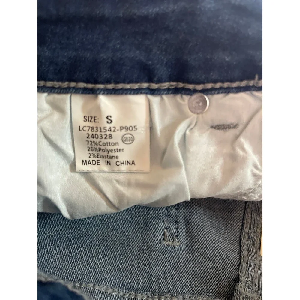 luvamia High Waisted StretchyDistressed Denim Shorts Size S New With Tag